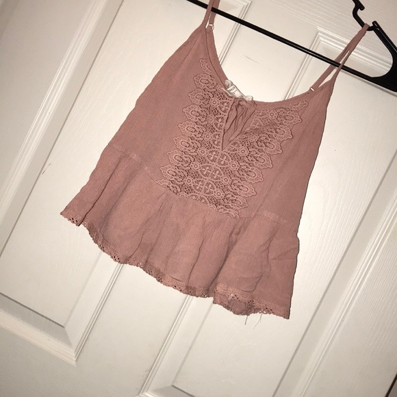 Mauve frilly tank, with adjustable straps - Picture 2 of 2